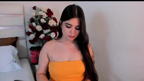 Camila online show from February 25, 2025, 10:50 pm