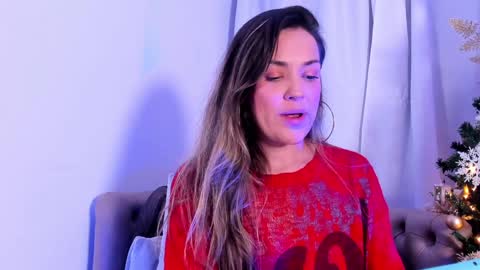  Camila  online show from December 5, 2024, 3:04 am