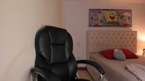 Snapshot of camileangel chatting on September 29, 2025, 4:39 am online show from September 29, 2025, 4:39 am