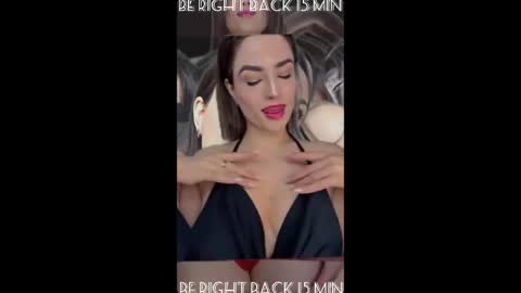 camilla__1one online show from May 4, 2026, 1:01 am
