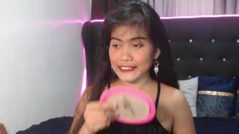 Snapshot of camilla_morena chatting on October 2, 2025, 5:25 am camilla_morena online show from October 2, 2025, 5:25 am