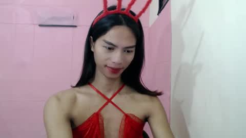 Camilla online show from December 20, 2024, 1:47 am