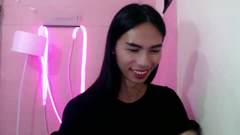 Camilla online show from January 25, 2025, 11:23 am