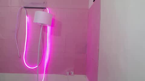 Camilla online show from February 10, 2025, 10:31 am