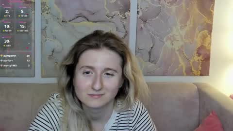 camilladreamer online show from April 30, 2026, 8:57 pm