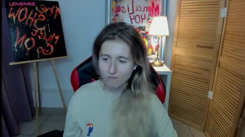 camilladreamer online show from June 30, 2026, 5:47 pm