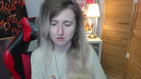 camilladreamer online show from July 6, 2026, 9:17 pm