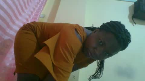 camillah_sweet online show from November 30, 2025, 12:20 pm