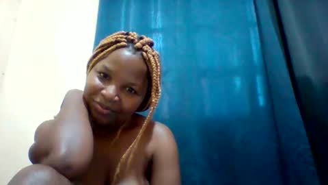 camillah_sweet online show from February 16, 2026, 8:10 am