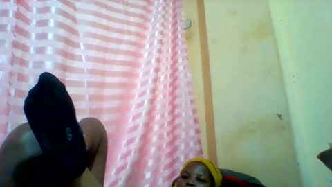 camillah_sweet online show from March 10, 2026, 7:35 am