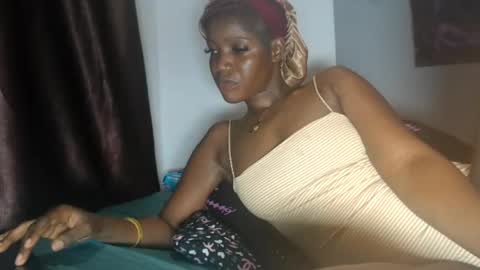 Snapshot of camillasoofine chatting on July 10, 2026, 10:40 am camillasoofine online show from July 10, 2026, 10:40 am