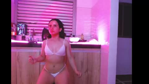 camille_vixen online show from September 26, 2025, 1:20 am