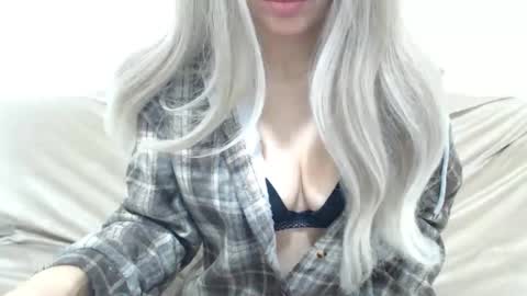 CamilleBunny online show from February 19, 2026, 3:35 am