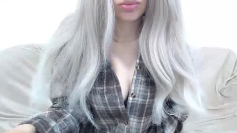 CamilleBunny online show from May 5, 2026, 2:30 am