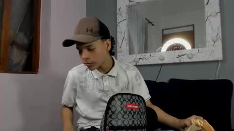Snapshot of camillo_virgil chatting on September 15, 2025, 10:48 am Camillo Virgil online show from September 15, 2025, 10:48 am