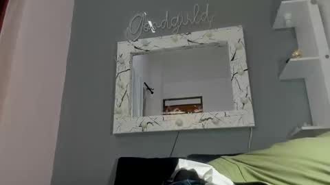 Snapshot of camillo_virgil chatting on September 17, 2025, 10:39 am Camillo Virgil online show from September 17, 2025, 10:39 am
