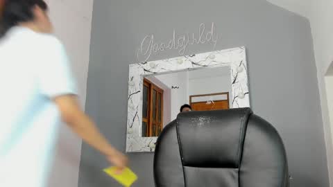 Snapshot of camillo_virgil chatting on October 7, 2025, 10:45 am Camillo Virgil online show from October 7, 2025, 10:45 am