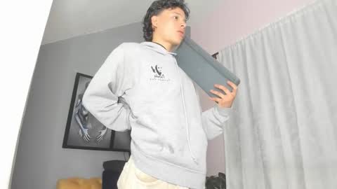 Camillo Virgil online show from February 6, 2026, 11:46 am