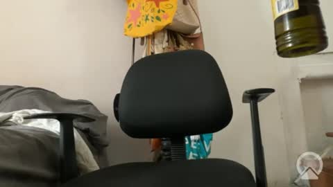 camilo7073 online show from September 19, 2025, 2:40 pm