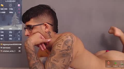 Snapshot of camilo_ospina_ chatting on December 11, 2024, 6:36 am INDEPENDENT MODEL online show from December 11, 2024, 6:36 am