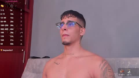 Snapshot of camilo_ospina_ chatting on December 19, 2024, 4:56 am INDEPENDENT MODEL online show from December 19, 2024, 4:56 am
