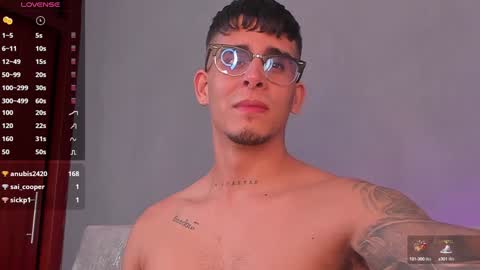 Snapshot of camilo_ospina_ chatting on January 2, 2025, 1:49 am INDEPENDENT MODEL online show from January 2, 2025, 1:49 am