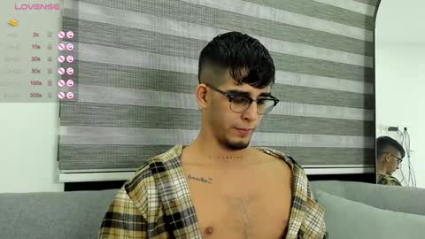 Snapshot of camilo_ospina_ chatting on January 30, 2025, 9:25 am INDEPENDENT MODEL online show from January 30, 2025, 9:25 am