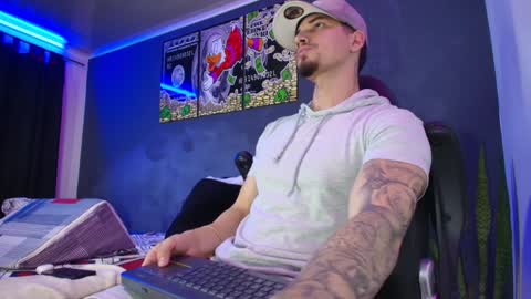 CAMILO  online show from January 27, 2025, 10:16 pm