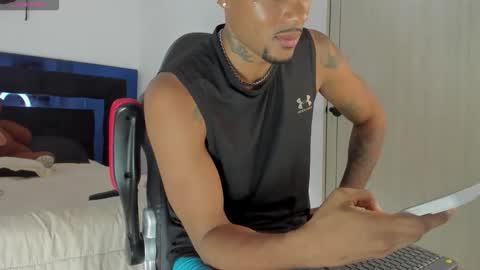 camilobernard online show from April 24, 2026, 9:39 pm