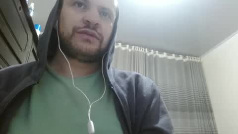 camilo online show from December 20, 2024, 3:36 am