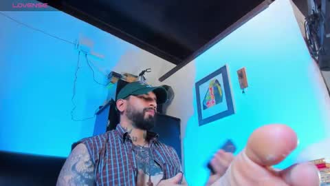 Snapshot of camilomayer chatting on September 15, 2025, 3:34 pm Camilo online show from September 15, 2025, 3:34 pm