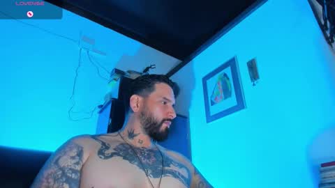 Snapshot of camilomayer chatting on October 7, 2025, 5:54 pm Camilo online show from October 7, 2025, 5:54 pm