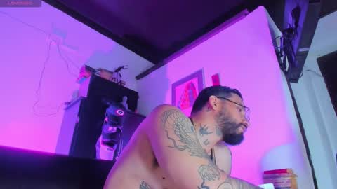 Snapshot of camilomayer chatting on October 8, 2025, 1:53 pm Camilo online show from October 8, 2025, 1:53 pm