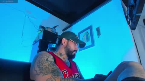 Snapshot of camilomayer chatting on October 21, 2025, 4:51 pm Camilo online show from October 21, 2025, 4:51 pm