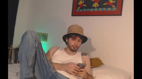 camilo online show from December 24, 2024, 5:38 am