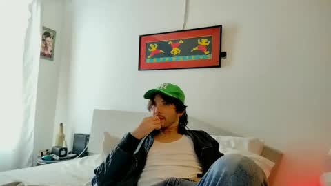 Snapshot of camilosaennz chatting on October 22, 2025, 6:51 pm camilo online show from October 22, 2025, 6:51 pm