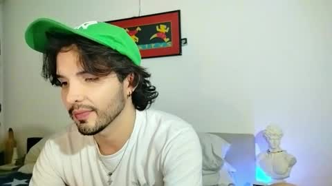 Snapshot of camilosaennz chatting on October 27, 2025, 3:54 am camilo online show from October 27, 2025, 3:54 am