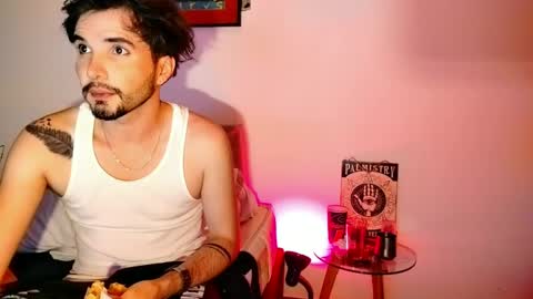 Snapshot of camilosaennz chatting on November 10, 2025, 5:06 am camilo online show from November 10, 2025, 5:06 am