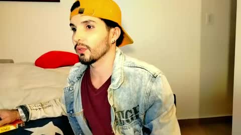 Snapshot of camilosaennz chatting on November 13, 2025, 2:10 am camilo online show from November 13, 2025, 2:10 am