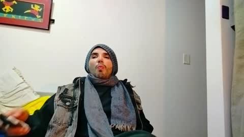 Snapshot of camilosaennz chatting on November 21, 2025, 1:26 am camilo online show from November 21, 2025, 1:26 am