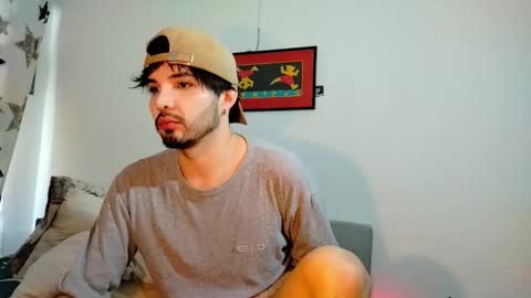 Snapshot of camilosaennz chatting on December 18, 2025, 1:06 pm camilo online show from December 18, 2025, 1:06 pm