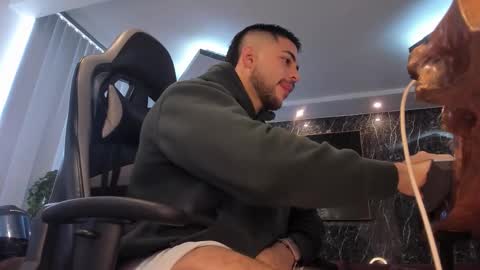 Camilo Watson online show from October 25, 2025, 1:51 pm