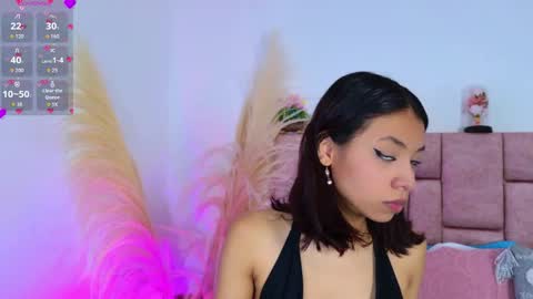 camiluxe online show from December 18, 2025, 8:59 pm