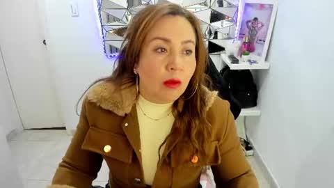 Snapshot of camixxx_m chatting on July 29, 2026, 11:52 am camixxx_m online show from July 29, 2026, 11:52 am