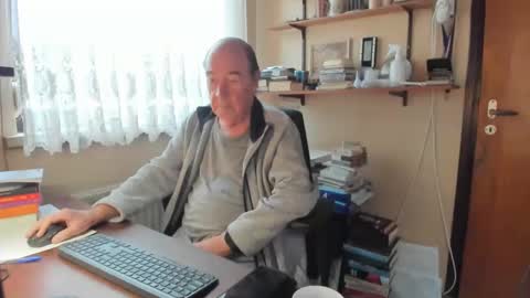 Cammee online show from January 6, 2025, 9:52 am
