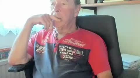 Cammee online show from July 28, 2026, 2:13 pm