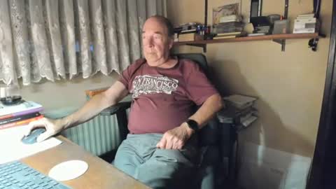 Cammee online show from August 1, 2026, 7:46 pm