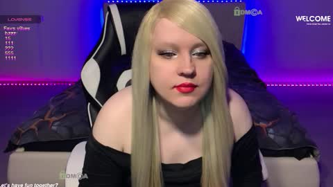 Snapshot of camsmiley chatting on March 17, 2026, 12:30 pm Miley online show from March 17, 2026, 12:30 pm