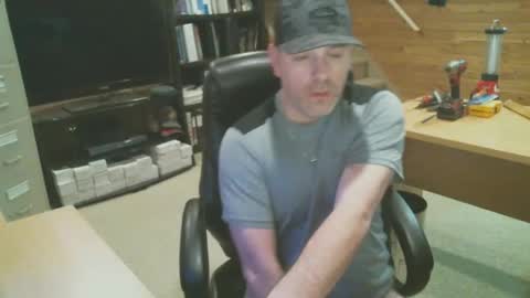 Snapshot of canadianboi6969 chatting on March 9, 2025, 7:56 am CanadianBacon6969 online show from March 9, 2025, 7:56 am