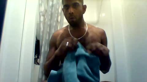 canadianbrownbear online show from February 11, 2025, 4:13 pm